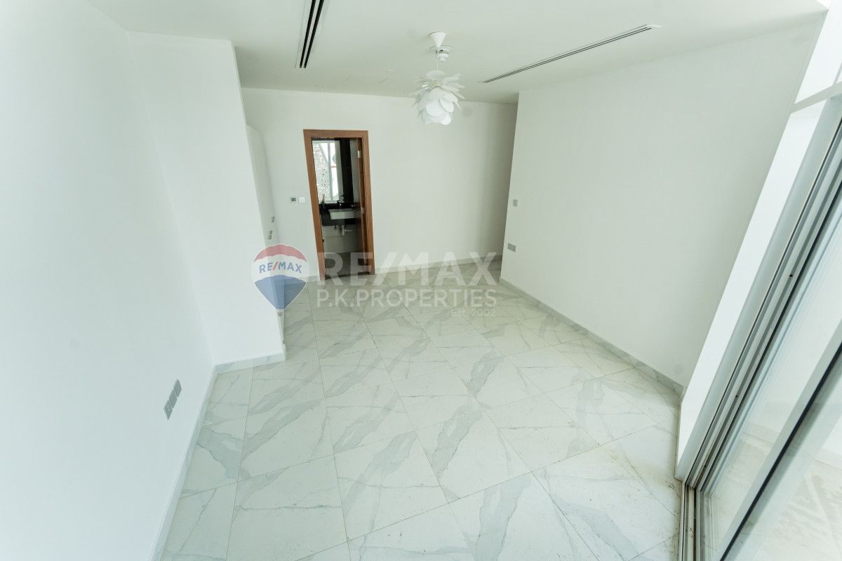 Full Burj and Canal View | 2 Parking Covered, Millennium Binghatti Residences, Business Bay, Dubai