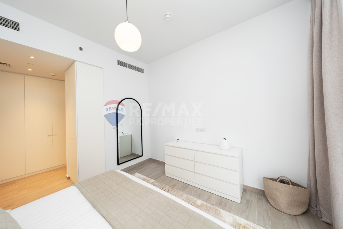 Elegantly Furnished |Spacious Unit |Prime Location, Belgravia 3, Belgravia, Jumeirah Village Circle, Dubai
