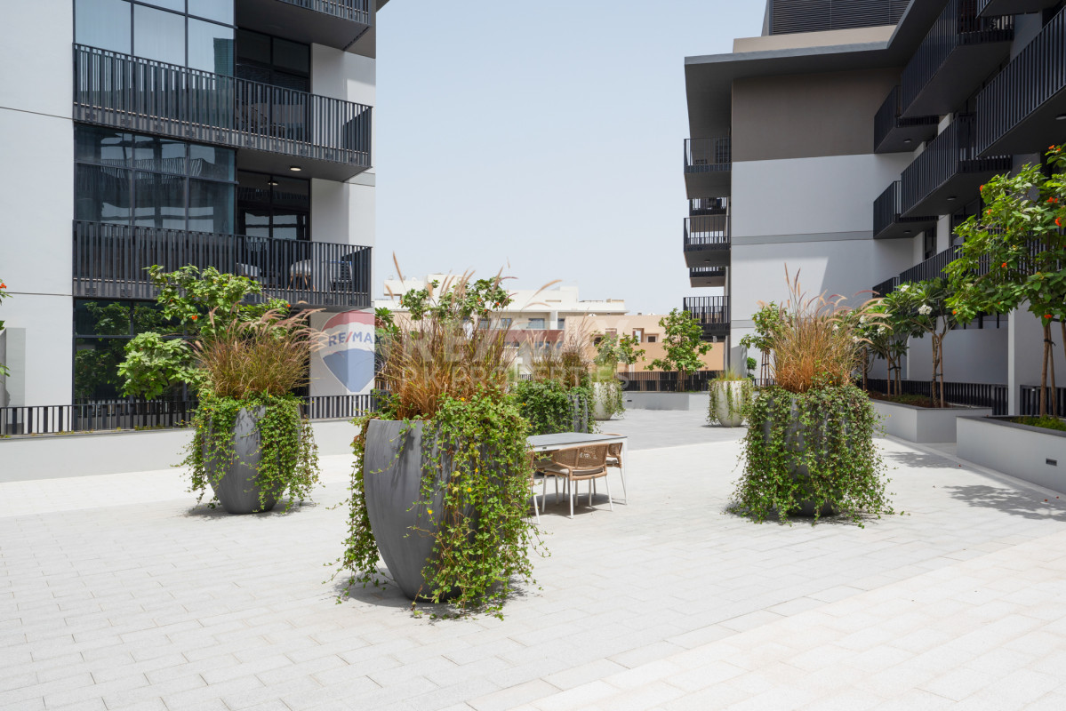 Elegantly Furnished |Spacious Unit |Prime Location, Belgravia 3, Belgravia, Jumeirah Village Circle, Dubai