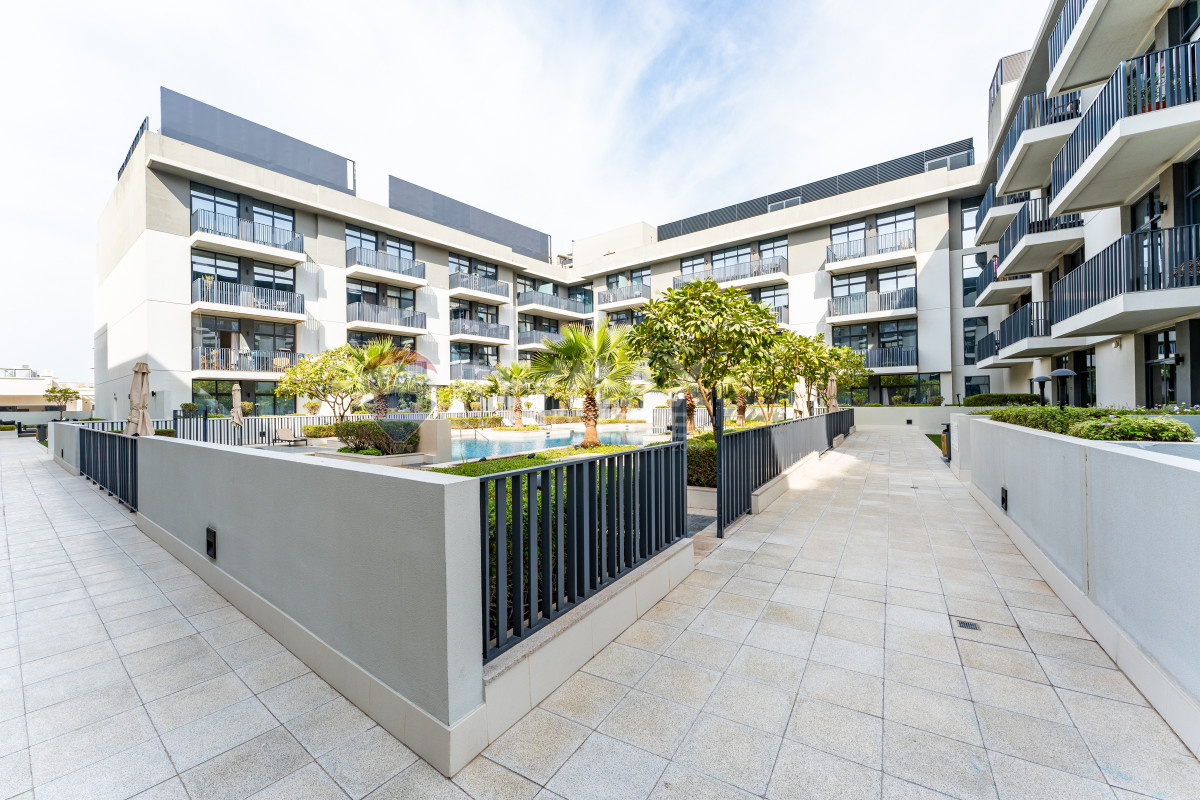 Community View | Ready to move | Spacious Unit, Belgravia 2, Belgravia, Jumeirah Village Circle, Dubai