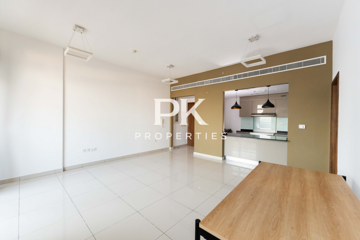 Spacious | Well Mantained | Open View | High floor - Croesus, Majan, Dubai