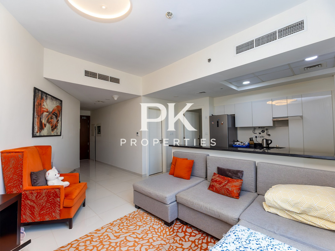 Fully Furnished | High Floor | Big Layout - Viridis A, Viridis Residence and Hotel Apartments, Damac Hills 2 [DAMAC Hills 2 (Akoya by DAMAC)], Dubai