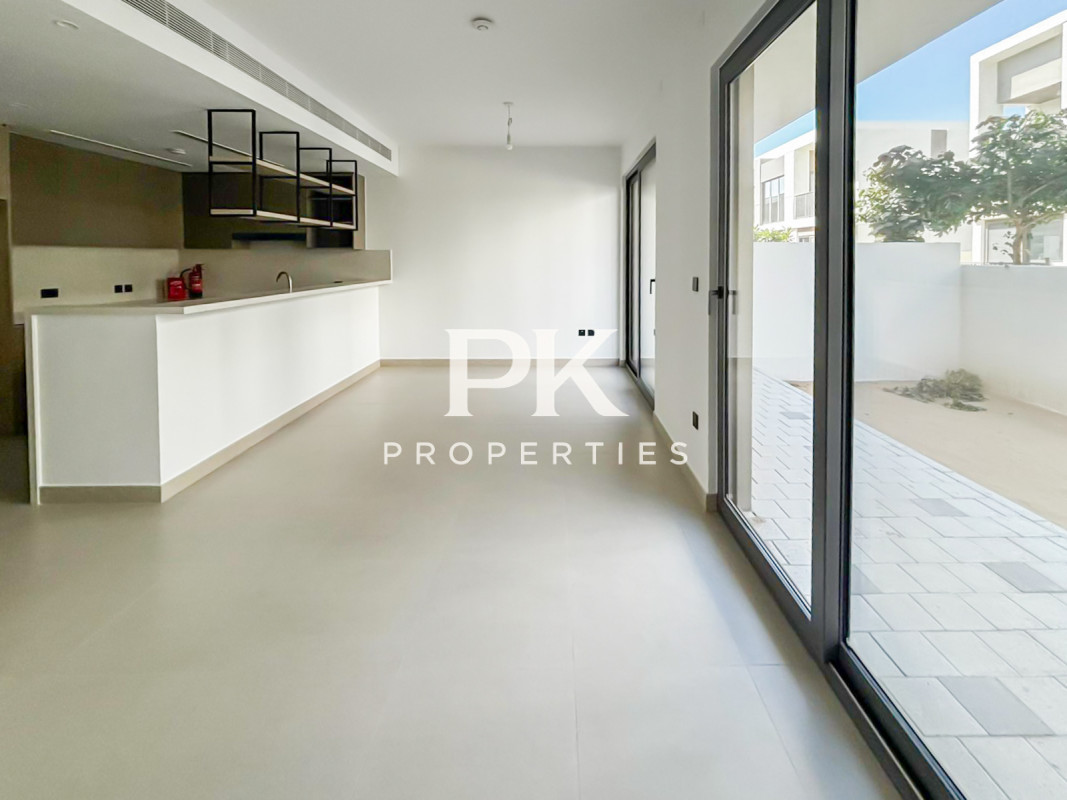 Back to Back | Vacant | Well Maintained - Aura, Tilal Al Ghaf, Dubai