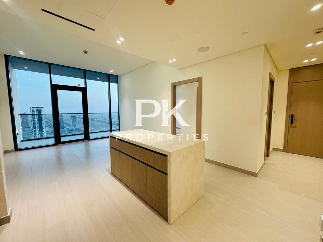 Premium 1BR | Marina Skyline View | High Floor - Binghatti Apex, District 10, Jumeirah Village Circle, Dubai